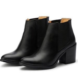 Nisolo Heeled Chelsea Boot